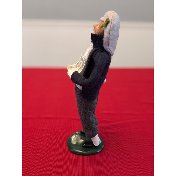 Byers'‎ Choice Caroler Man Holding Santa Flyer Vtg 1997 Retired Christmas Rare - Picture 3 of 7